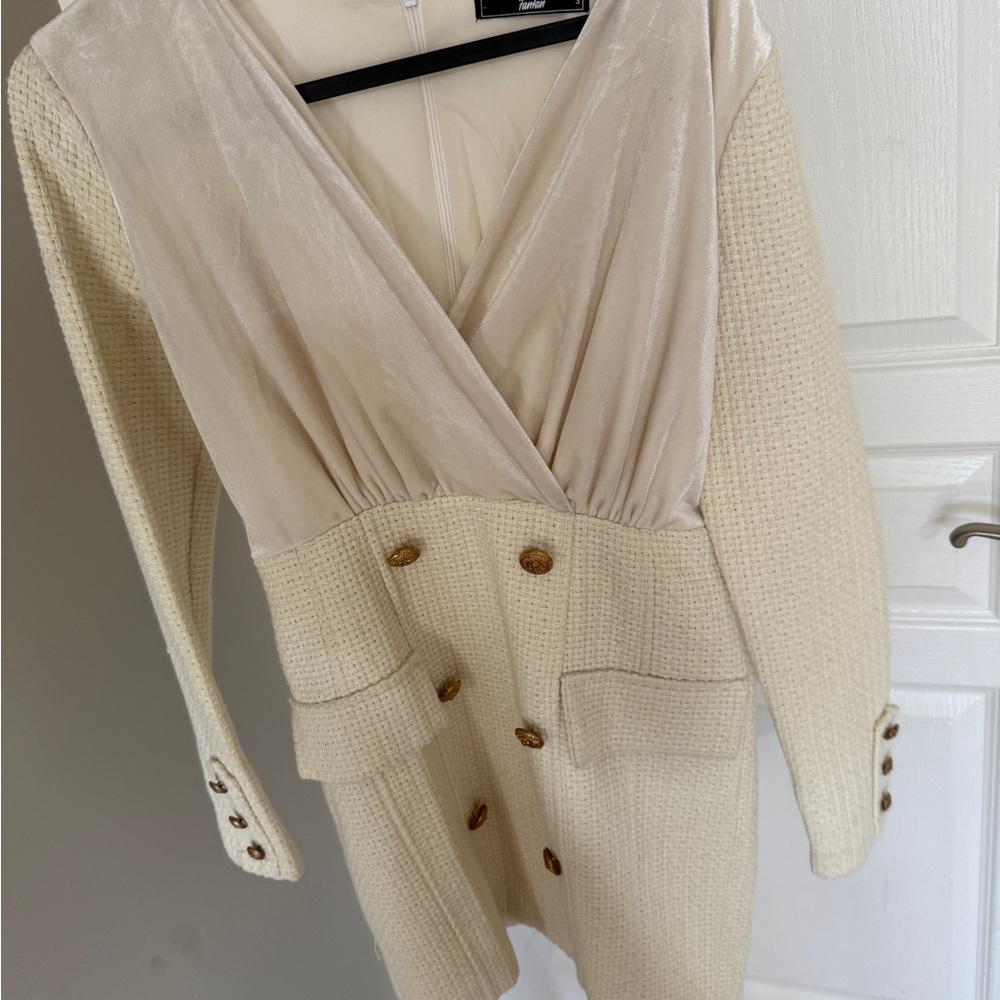 Chic Cream Double-Breasted Dress